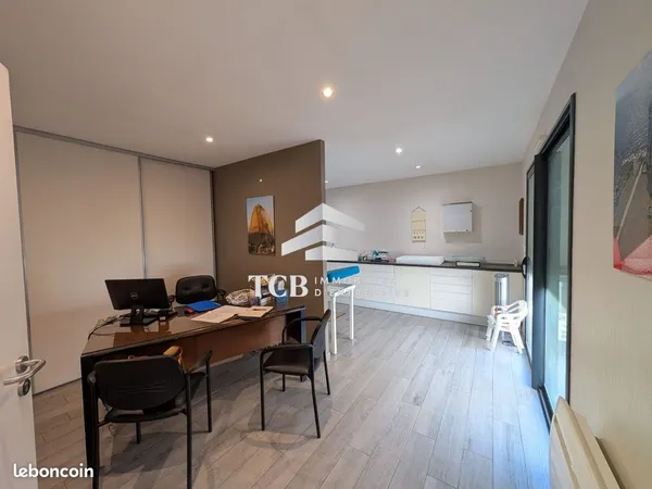 Bureaux 160 m² Vallet