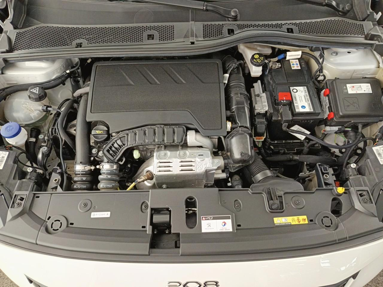 Peugeot 208 puretech 100 s&s bvm6 style — photo 14