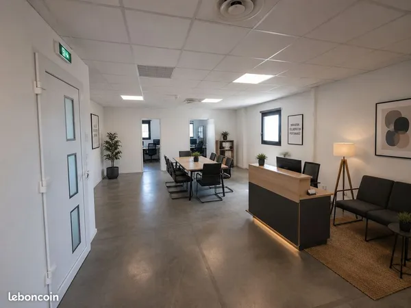 Bureaux 85m² proche A9 et N113
