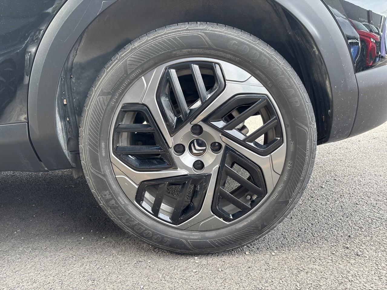 Citroën C4 bluehdi 130ch s&s feel pack eat8 120g — photo 11