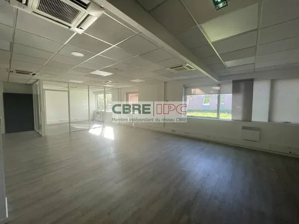 Bureaux 315 m²