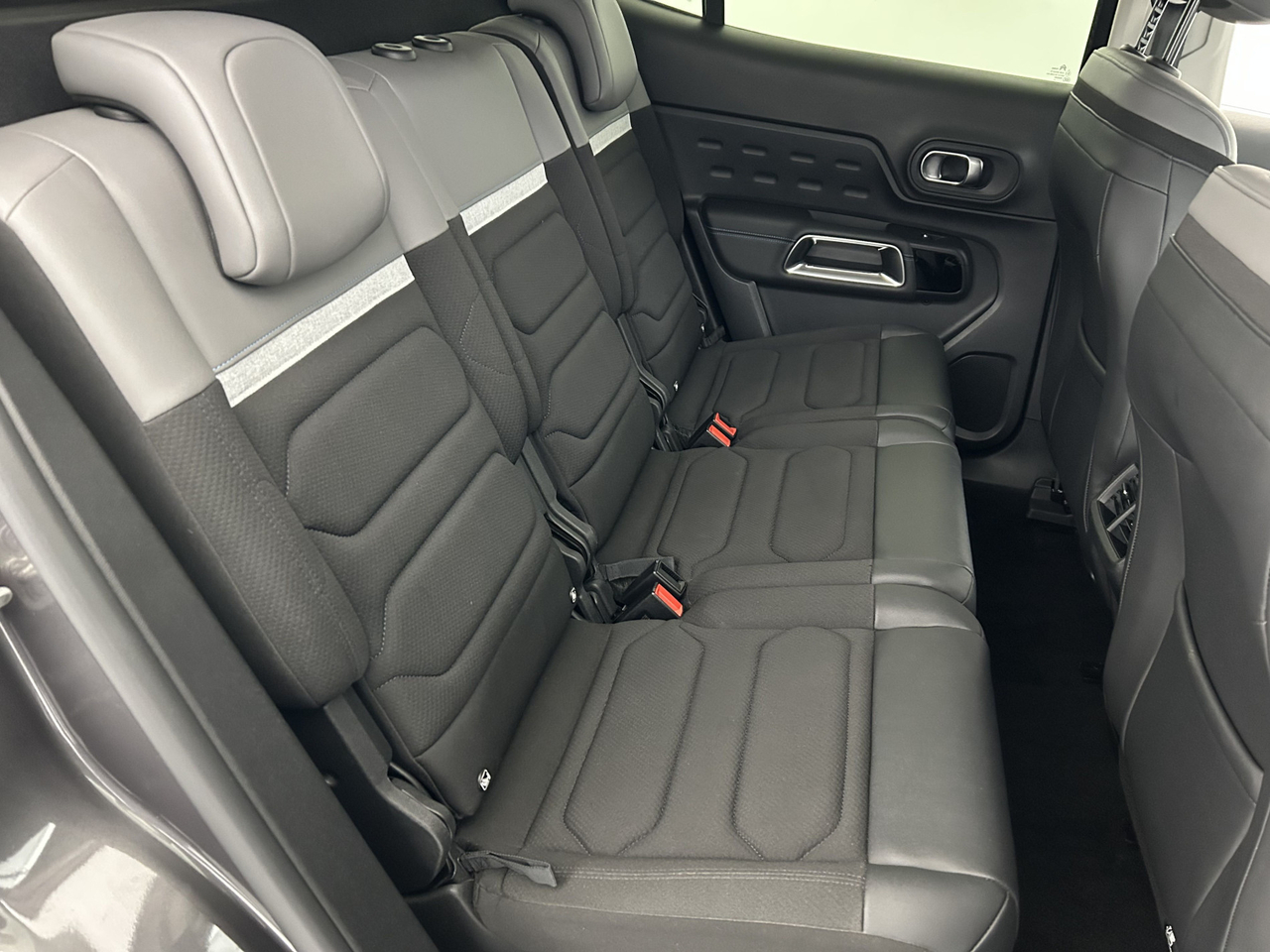 Citroën C5 Aircross — photo 16