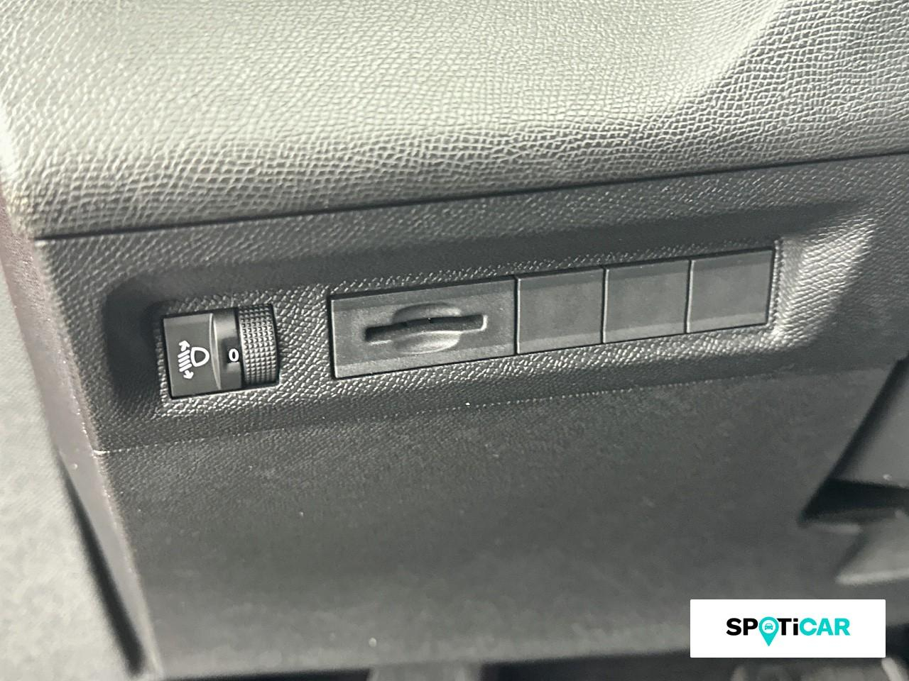Peugeot 308 sw 1.5 bluehdi 130ch s&s allure eat8 — photo 19