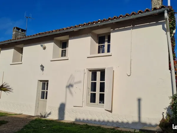 Ensemble de 2 maisons rénovées