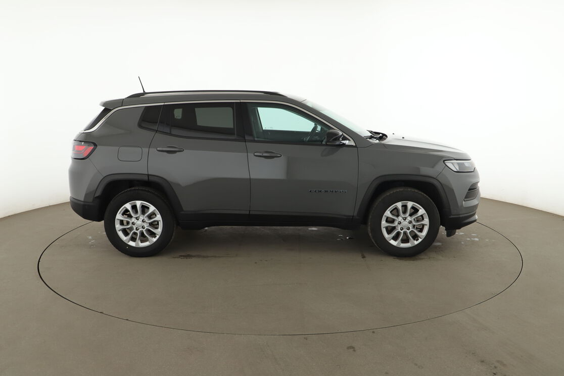 Jeep Compass 1.3 GSE T4 PHEV 4xe Limited AT6 — photo 6