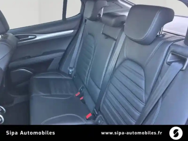Alfa Romeo Stelvio 2.2 180 ch at8 — photo 42