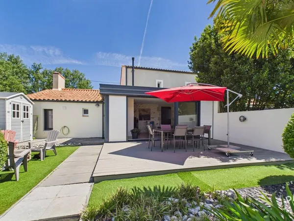 Maison 6 pièces 199 m²