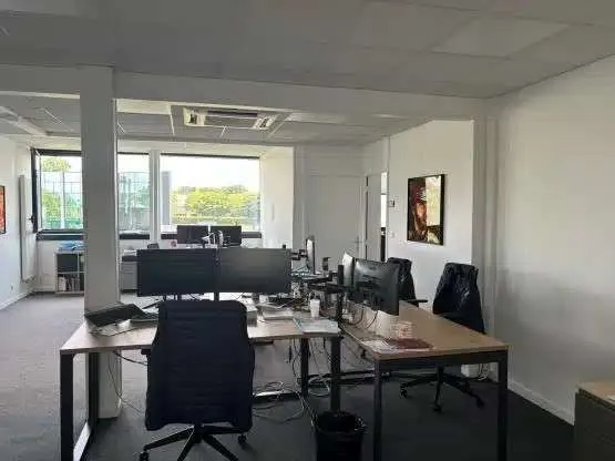 À louer - Bureaux de 1 711 m² à Mont-Saint-Aignan
