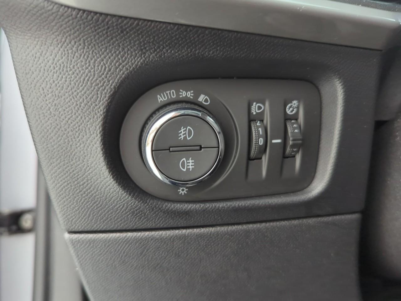 Opel Mokka electrique 136 ch & batterie 50 kwh elegance — photo 20