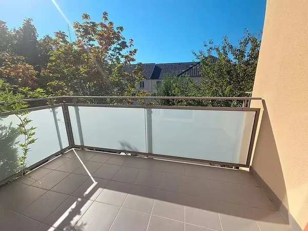 OBERHAUSBERGEN - APPARTEMENT 3P AVEC GARAGE + CAVE + PARKING - 66.60M²