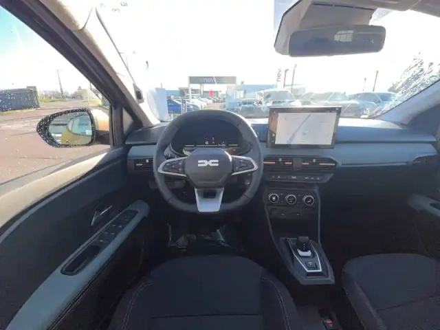 Dacia Sandero eco-g 120 auto — photo 36