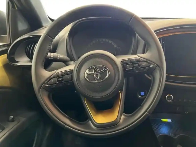 Toyota Aygo X 1.0 vvt-i 72ch collection my23 — photo 15