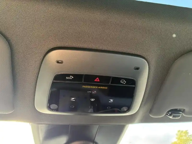 Volvo Ex30 single extended range 272 ch 1edt — photo 31
