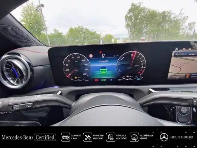 Mercedes Cla shooting brake 250 e hybrid eq 218ch amg line 8g-dct — photo 9