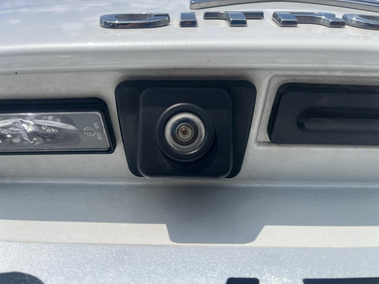 Citroën C5 Aircross hybride rechargeable 225 s&s e-eat8 shine — photo 17