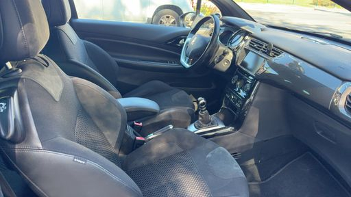 DS DS3 1.6 THP 155 - Chic – 2014 – 148667 km – Essence – Boîte Manuelle — photo 31
