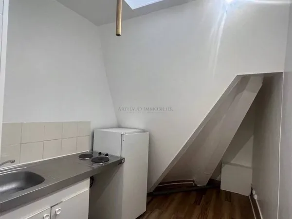Appartement 1 pièce 5 m²