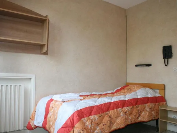 Chambre de 18m2 à louer sur Fontenay-aux-Roses