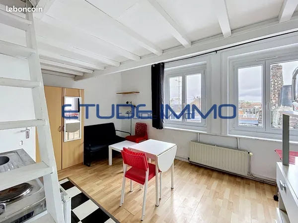 Studio 1 pièce 17 m²