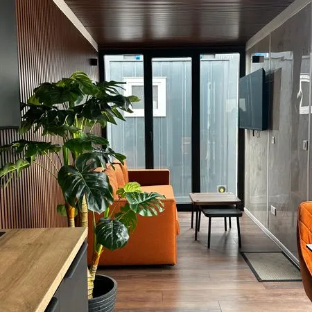 Conteneurs habitable 18 900 au lieu de 24 900 , soit 6 000 de remise