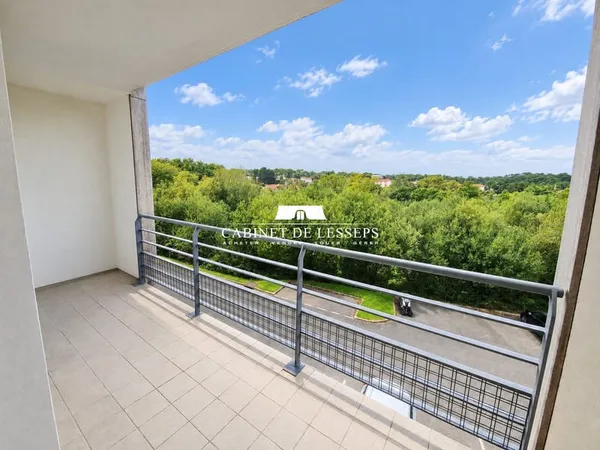 T4 avec vue panomarique sur la pignada
