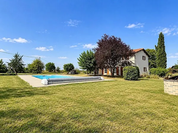 Maison Mouzieys-Teulet 8 pièce(s) 161 m²