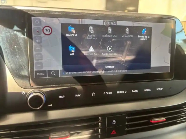 Hyundai I20 1.0 t-gdi 100 dct-7 hybrid 48v — photo 38