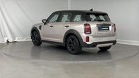 Mini Countryman Cooper 136ch Highlands BVA7 — photo 8