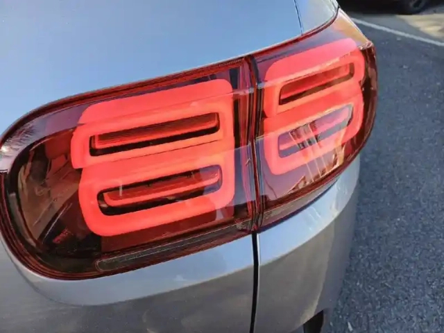 Citroën C5 Aircross puretech 130 s&amp;s eat8 — photo 69