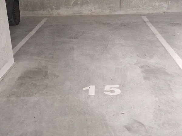 Parking 10 m²