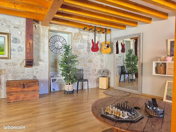 Maison de ville 5 pièces 146 m²