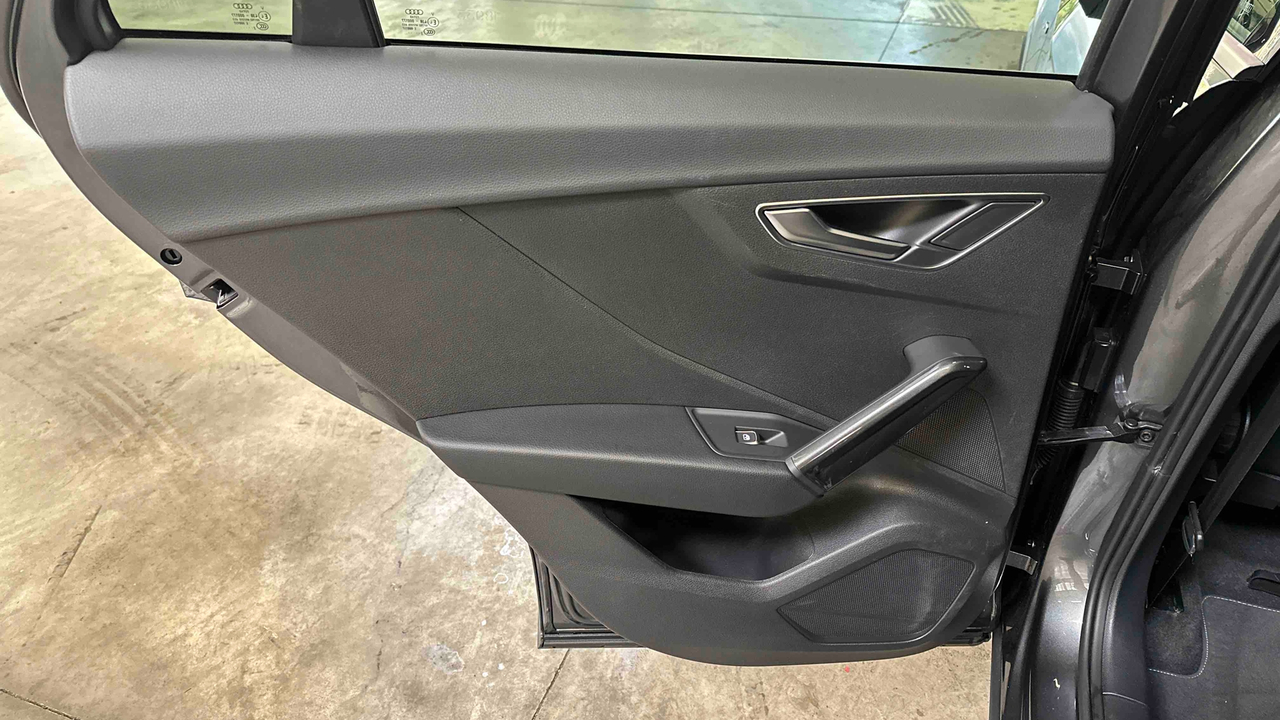 Audi Q2 35 TFSI 150 S tronic 7 — photo 25