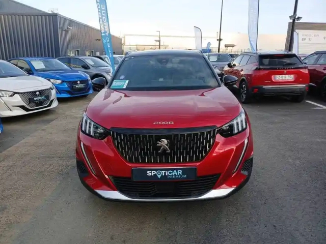 Peugeot 2008 puretech 130 s&amp;s eat8 — photo 2