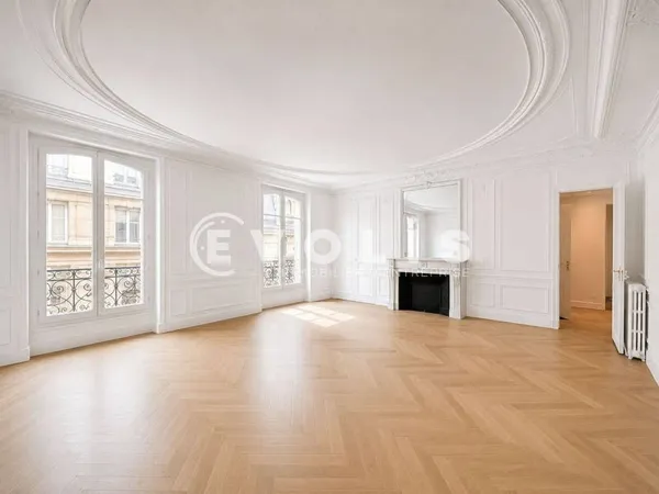 Bureaux 337 m²
