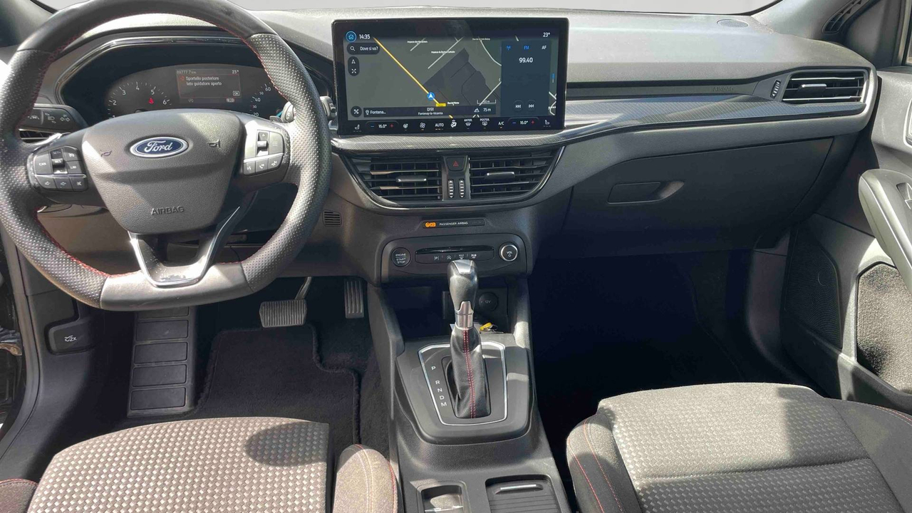 Ford Focus SW 1.0 EcoBoost 155 S&amp;S mHEV Powershift — photo 22