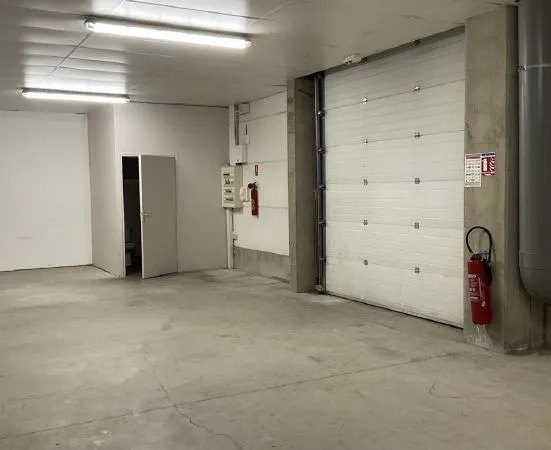 Local commercial - a louer - beziers giniesse