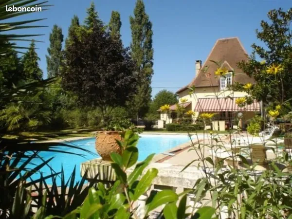Gentilhommière d'exception entièrement rénovée - 1,7 ha, Piscine, Écuries (Proche Pau)