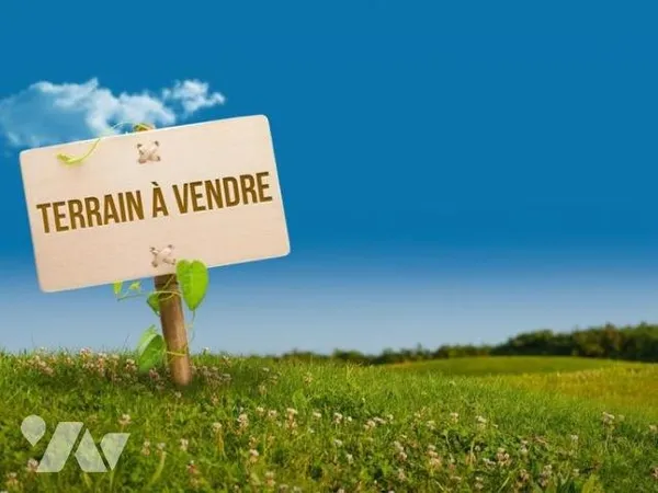 Terrain 380 m²