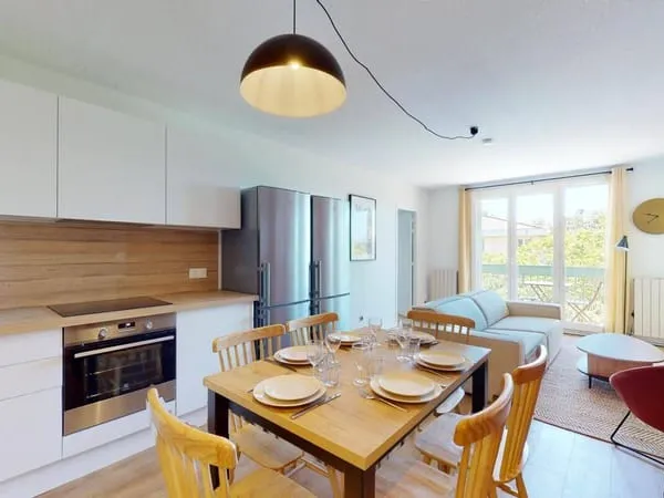 Appartement 6 pièces 101 m²
