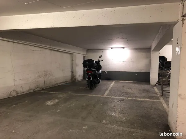 Parking Moto 75012 Michel Bizot / Picpus / Daumesnil / Decaen