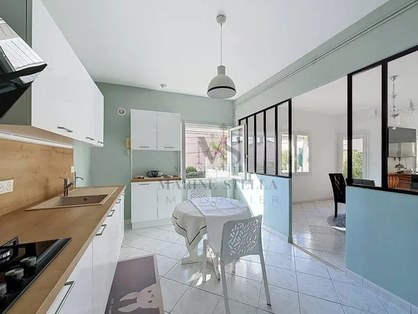 Appartement 4 pièces 97 m²