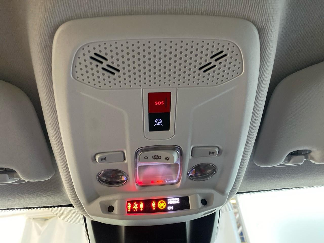 Peugeot 208 hybrid 145 ch e-dcs6 allure — photo 19