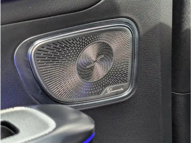 Mercedes Glc 300 e  hybrid eq 4matic — photo 19