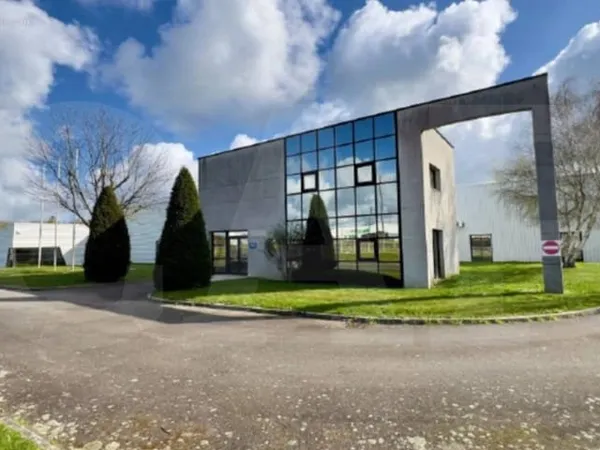 2653 m² à Miniac-Morvan