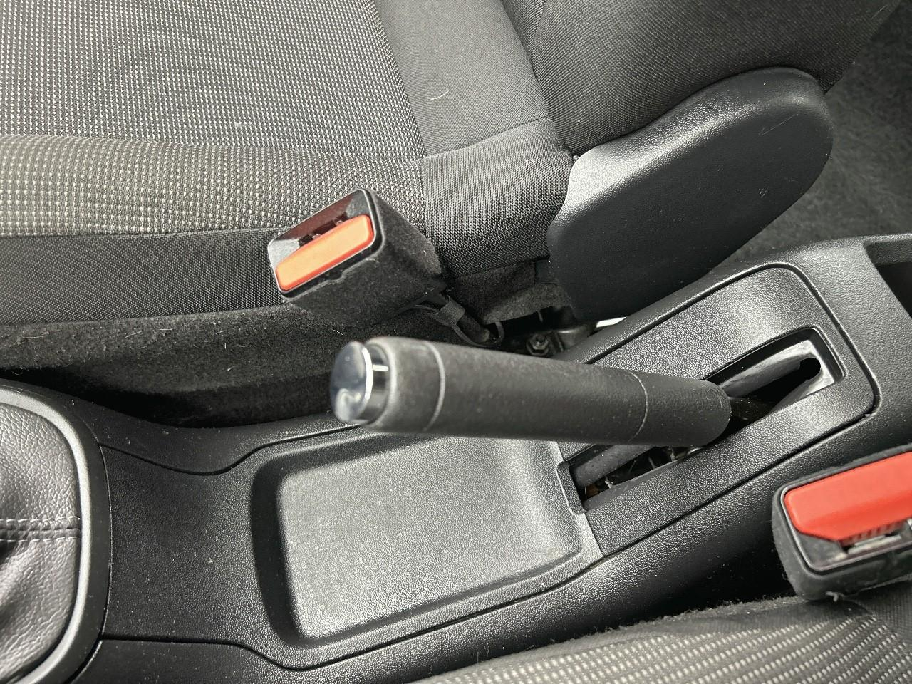 Citroën C3 bluehdi 100 ch bvm6 plus — photo 18