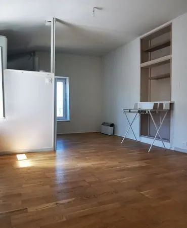 Appartement rénové 29 m² + dépendances - Autun centre