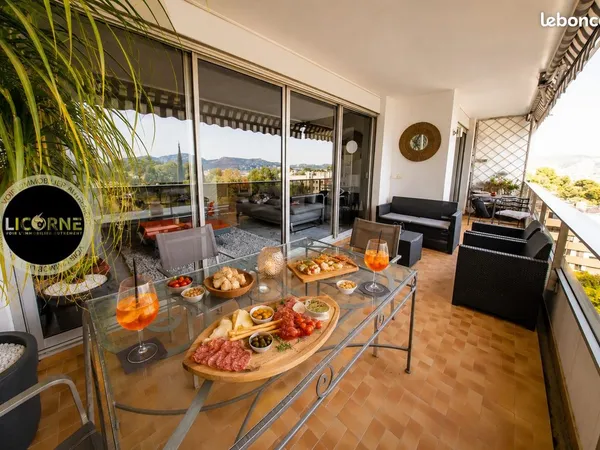 Appartement 5 pièces 144 m²