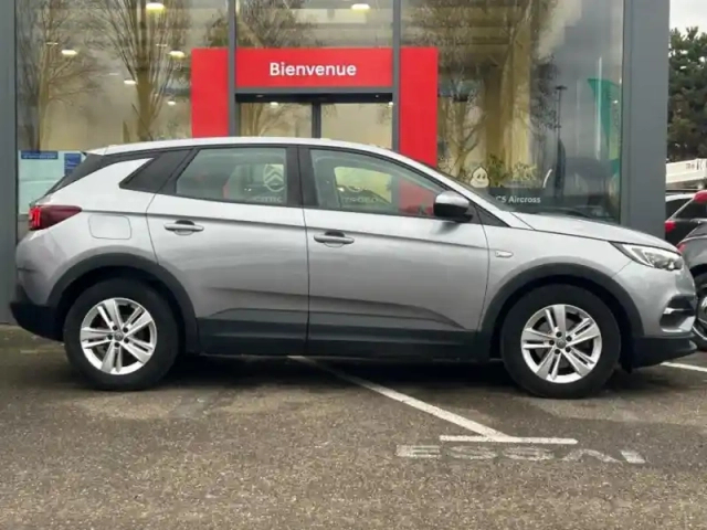 Opel Grandland 1.2 turbo 130ch elegance business bva8 — photo 4