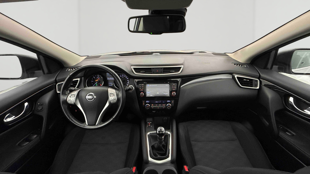 Nissan Qashqai 1.5 dCi 110 Stop/Start — photo 9