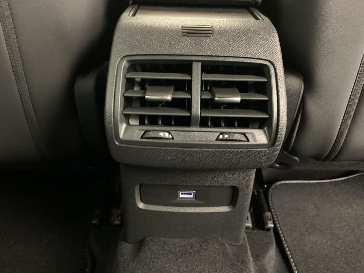 Citroën C4 — photo 23